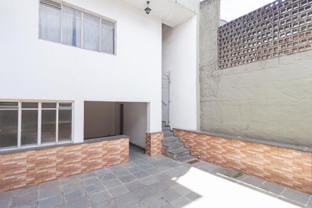Casa à venda com 576m², 3 quartos e 6 vagasQuintal