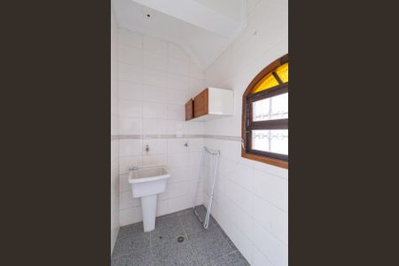 Casa à venda com 576m², 3 quartos e 6 vagasCozinha e área de serviço