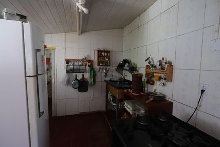 Casa à venda com 510m², 3 quartos e 3 vagasCozinha (casa 1)