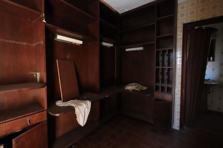 Casa à venda com 510m², 3 quartos e 3 vagasQuarto 4 (casa 2)