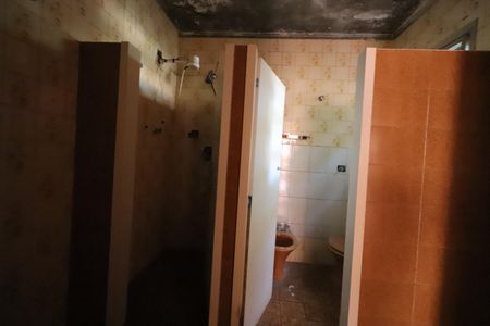 Casa à venda com 510m², 3 quartos e 3 vagasBanheiro (casa 2)