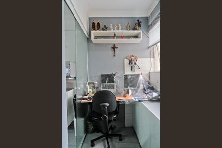 Apartamento à venda com 70m², 2 quartos e 1 vagaÁrea de Serviço