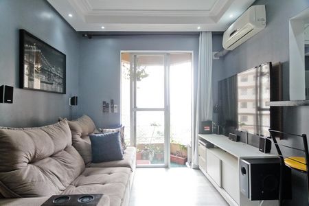 Apartamento à venda com 70m², 2 quartos e 1 vagaSala