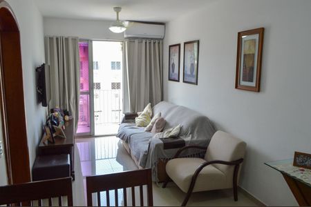 Apartamento à venda com 60m², 2 quartos e 1 vaga Apartamento à venda com 60m², 2 quartos e 1 vagaSala