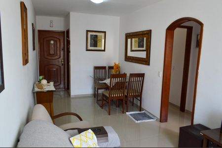 Apartamento à venda com 60m², 2 quartos e 1 vaga Apartamento à venda com 60m², 2 quartos e 1 vagaSala