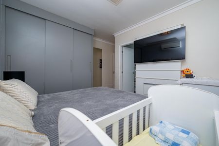 Casa à venda com 200m², 2 quartos e 2 vagas Casa à venda com 200m², 2 quartos e 2 vagasSuíte 1