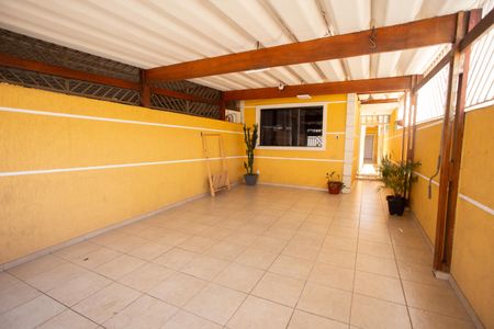 Casa à venda com 270m², 2 quartos e 2 vagasGARAGEM