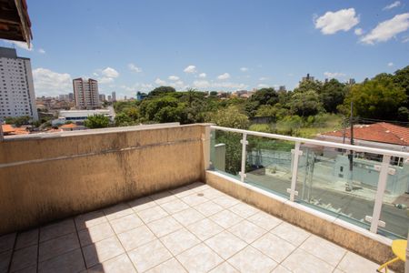 Casa à venda com 270m², 2 quartos e 2 vagasVARANDA ÁREA GOURMET