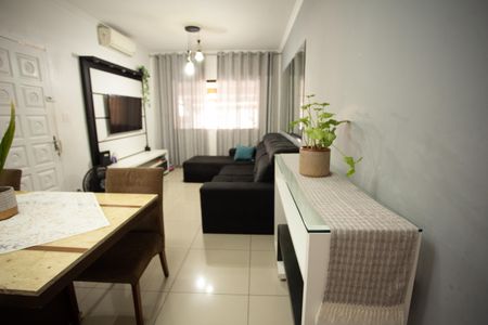 Casa à venda com 270m², 2 quartos e 2 vagasSALA DE JANTAR