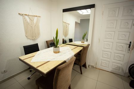 Casa à venda com 270m², 2 quartos e 2 vagasSALA DE JANTAR