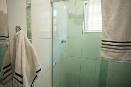 Casa à venda com 270m², 2 quartos e 2 vagasBANHEIRO QUARTO 1