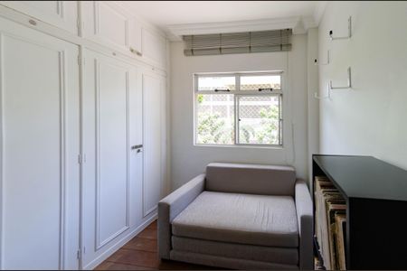 Apartamento à venda com 105m², 3 quartos e 2 vagasQuarto 2