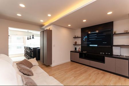 Casa à venda com 96m², 2 quartos e 2 vagasSala