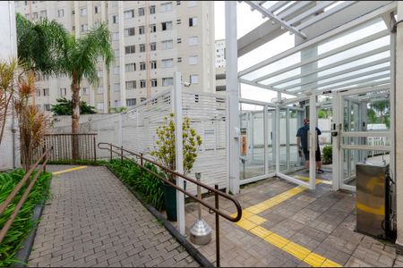 Apartamento para alugar com 44m², 2 quartos e 1 vaga Apartamento para alugar com 44m², 2 quartos e 1 vagaPortaria