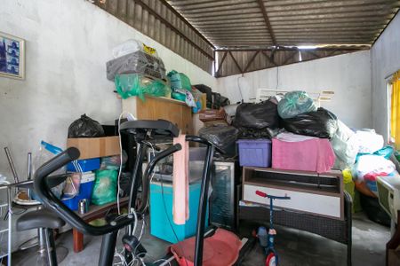 Casa à venda com 250m², 2 quartos e 2 vagasÁrea de Serviço