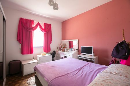 Casa à venda com 250m², 2 quartos e 2 vagasQuarto 1