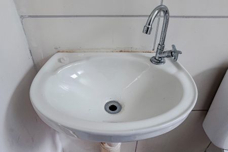 Apartamento para alugar com 52m², 2 quartos e sem vagaBanheiro