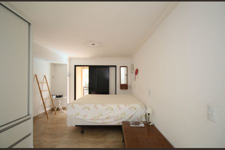 Apartamento para alugar com 130m², 3 quartos e 2 vagasQuarto 3