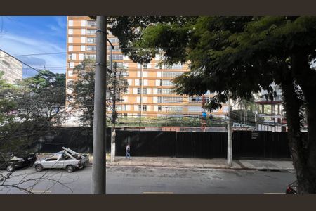 Apartamento para alugar com 80m², 1 quarto e sem vagaSacada