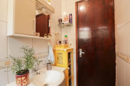 Casa à venda com 201m², 3 quartos e 2 vagasBanheiro 2
