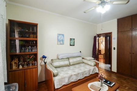 Casa à venda com 201m², 3 quartos e 2 vagasQuarto 2
