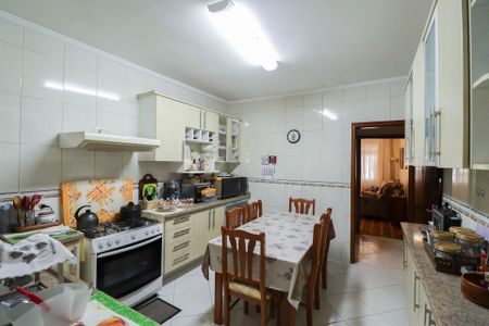 Casa à venda com 201m², 3 quartos e 2 vagasCozinha