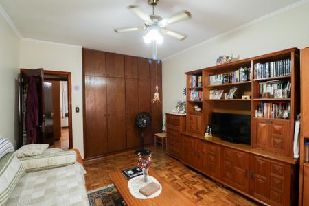 Casa à venda com 201m², 3 quartos e 2 vagasQuarto 2