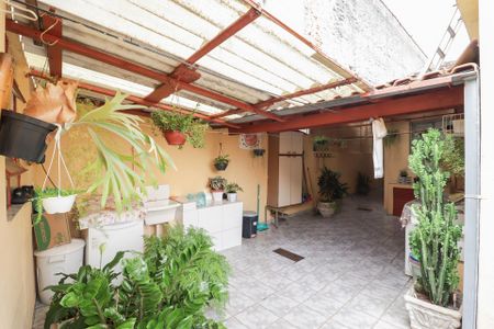 Casa à venda com 201m², 3 quartos e 2 vagasÁrea de Serviço e Quintal