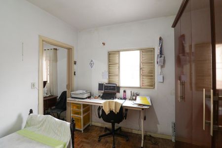 Casa à venda com 201m², 3 quartos e 2 vagasEdicula