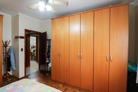 Casa à venda com 201m², 3 quartos e 2 vagasQuarto 1