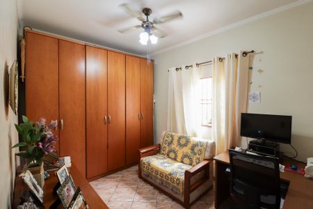 Casa à venda com 201m², 3 quartos e 2 vagasQuarto 3