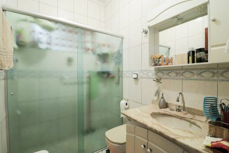 Casa à venda com 201m², 3 quartos e 2 vagasBanheiro 1