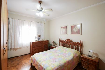 Casa à venda com 201m², 3 quartos e 2 vagasQuarto 1