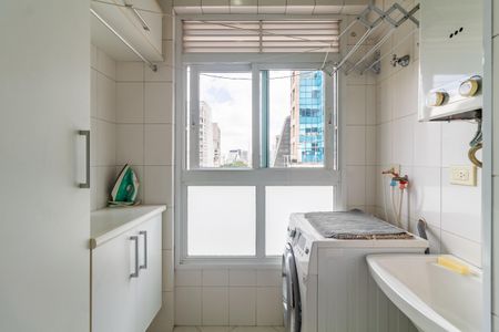 Apartamento à venda com 70m², 1 quarto e 2 vagas Apartamento à venda com 70m², 1 quarto e 2 vagasÁrea de Serviço