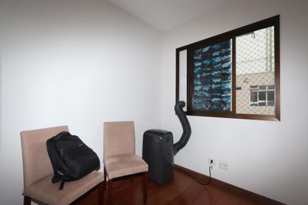 Apartamento à venda com 90m², 3 quartos e 2 vagasQuarto 3