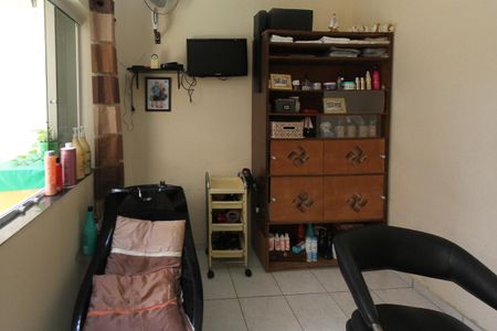 Casa à venda com 156m², 3 quartos e 3 vagasDepósito 2