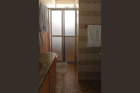 Casa à venda com 156m², 3 quartos e 3 vagasBanheiro