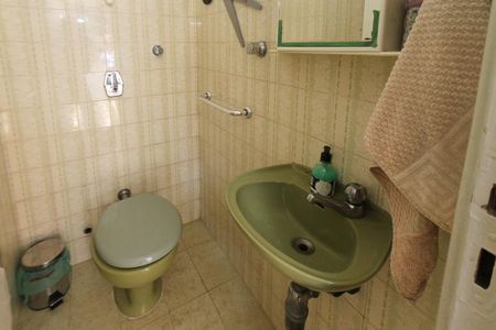 Casa à venda com 156m², 3 quartos e 3 vagasLavabo 2