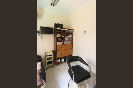 Casa à venda com 156m², 3 quartos e 3 vagasDepósito 2