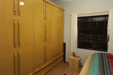 Casa à venda com 156m², 3 quartos e 3 vagasQuarto 2