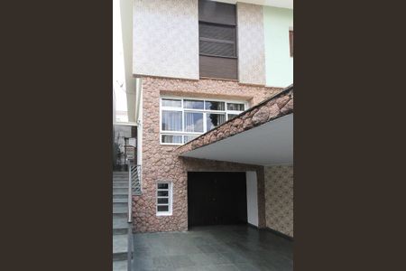 Casa à venda com 156m², 3 quartos e 3 vagasÁrea Externa