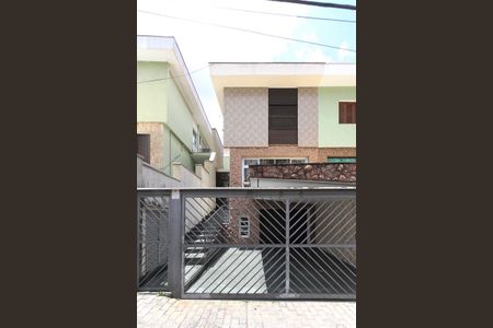 Casa à venda com 156m², 3 quartos e 3 vagasFachada