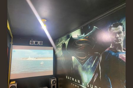 Casa à venda com 280m², 3 quartos e 4 vagassótão