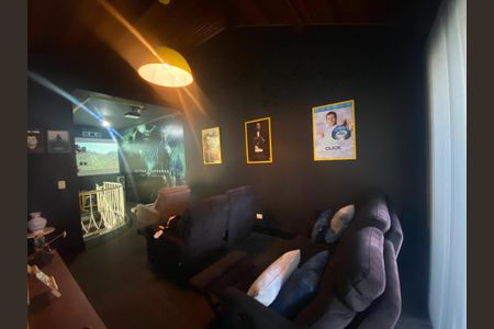 Casa à venda com 280m², 3 quartos e 4 vagassótão