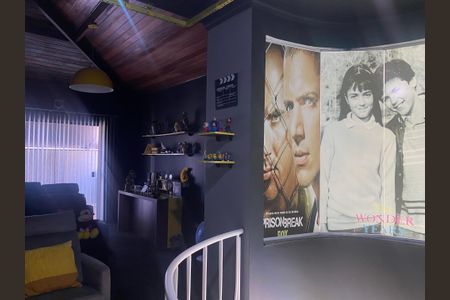 Casa à venda com 280m², 3 quartos e 4 vagassótão