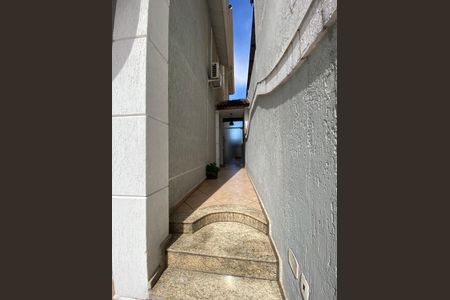 Casa à venda com 280m², 3 quartos e 4 vagasÁrea comum