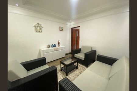 Casa à venda com 280m², 3 quartos e 4 vagasSala