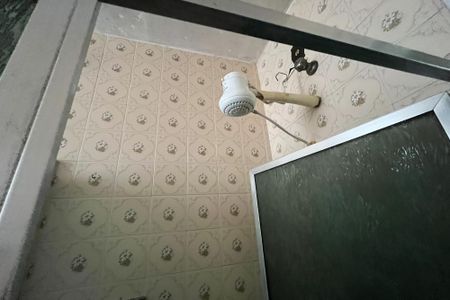 Casa à venda com 75m², 2 quartos e 1 vaga Casa à venda com 75m², 2 quartos e 1 vagaBanheiro