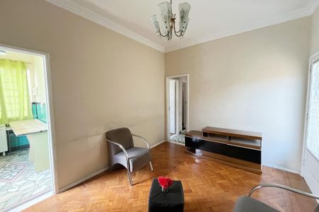 Casa à venda com 75m², 2 quartos e 1 vaga Casa à venda com 75m², 2 quartos e 1 vagaSala