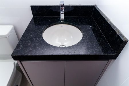 Apartamento para alugar com 57m², 2 quartos e sem vagaBanheiro